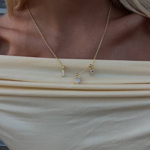 @juliehelgesen