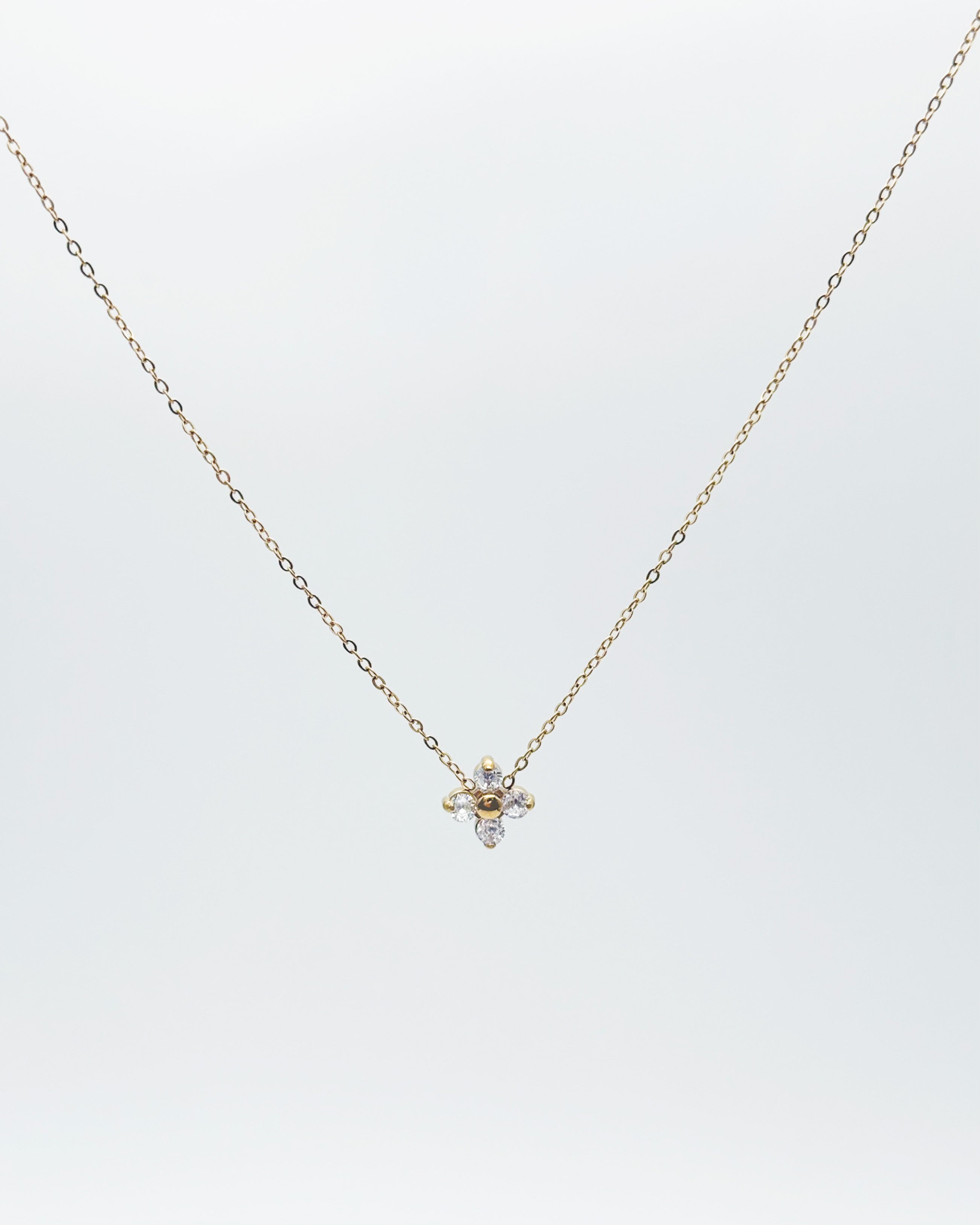 Clover Necklace Gold