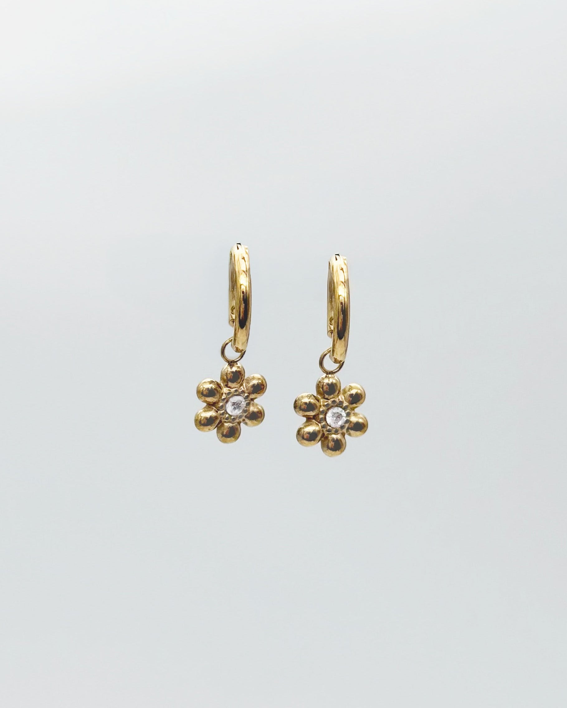 Flower Hoops Gold