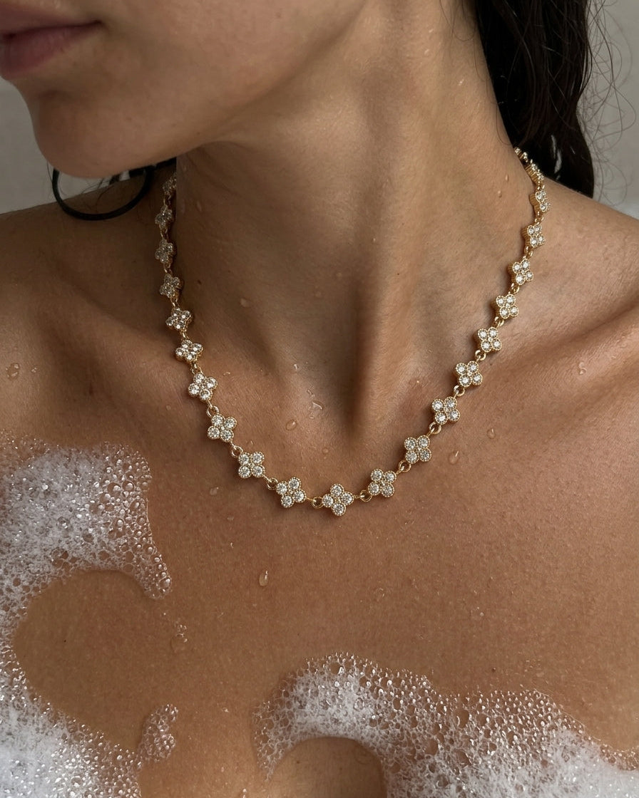 Clover Chain
