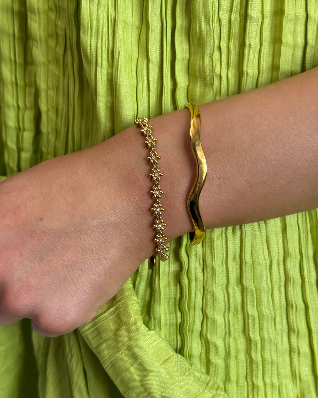Flower Bracelet