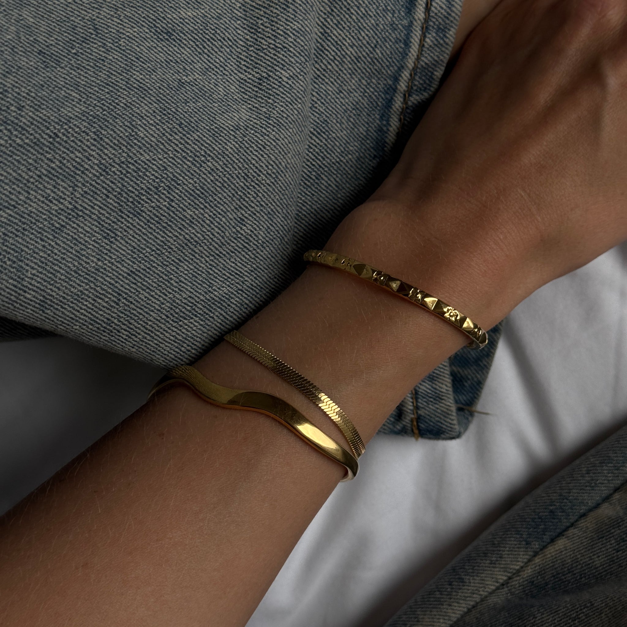 Bone Bracelet Gold