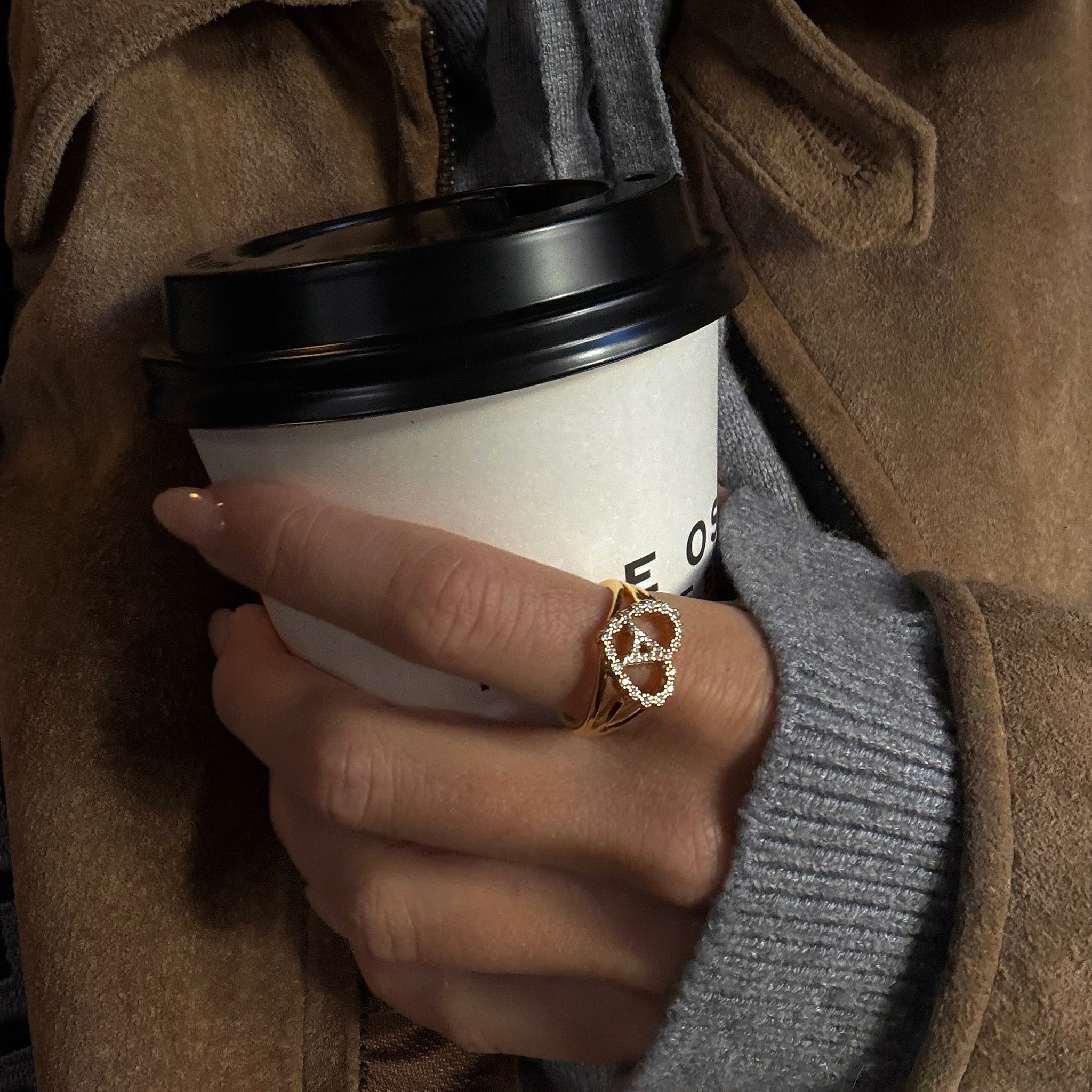 Letter Ring Gold