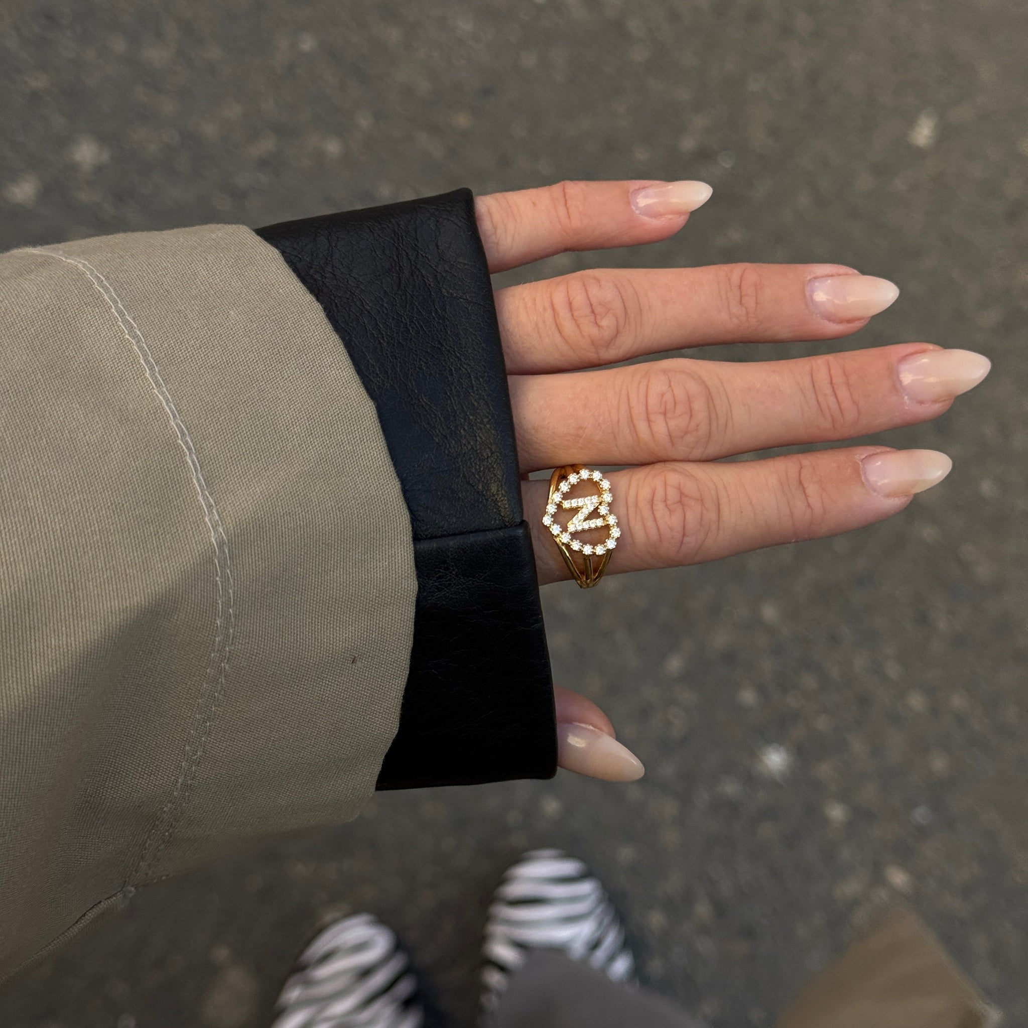 Letter Ring Gold