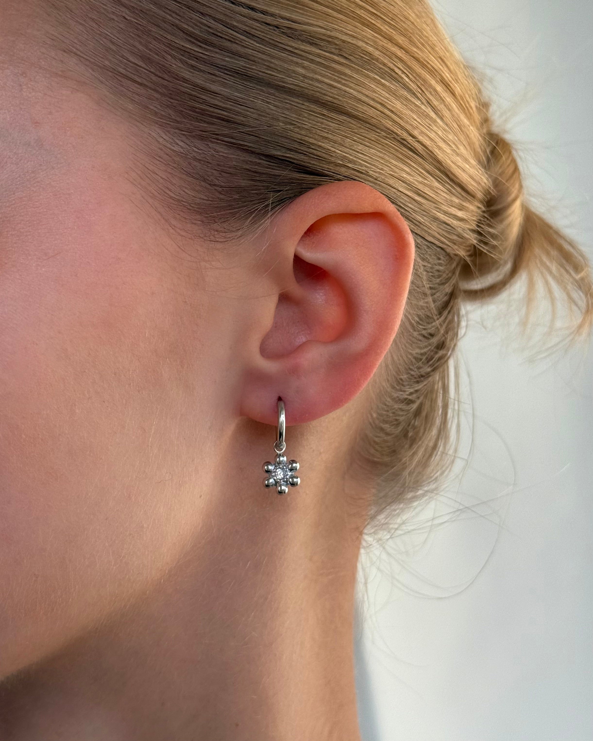 Flower Hoops Silver