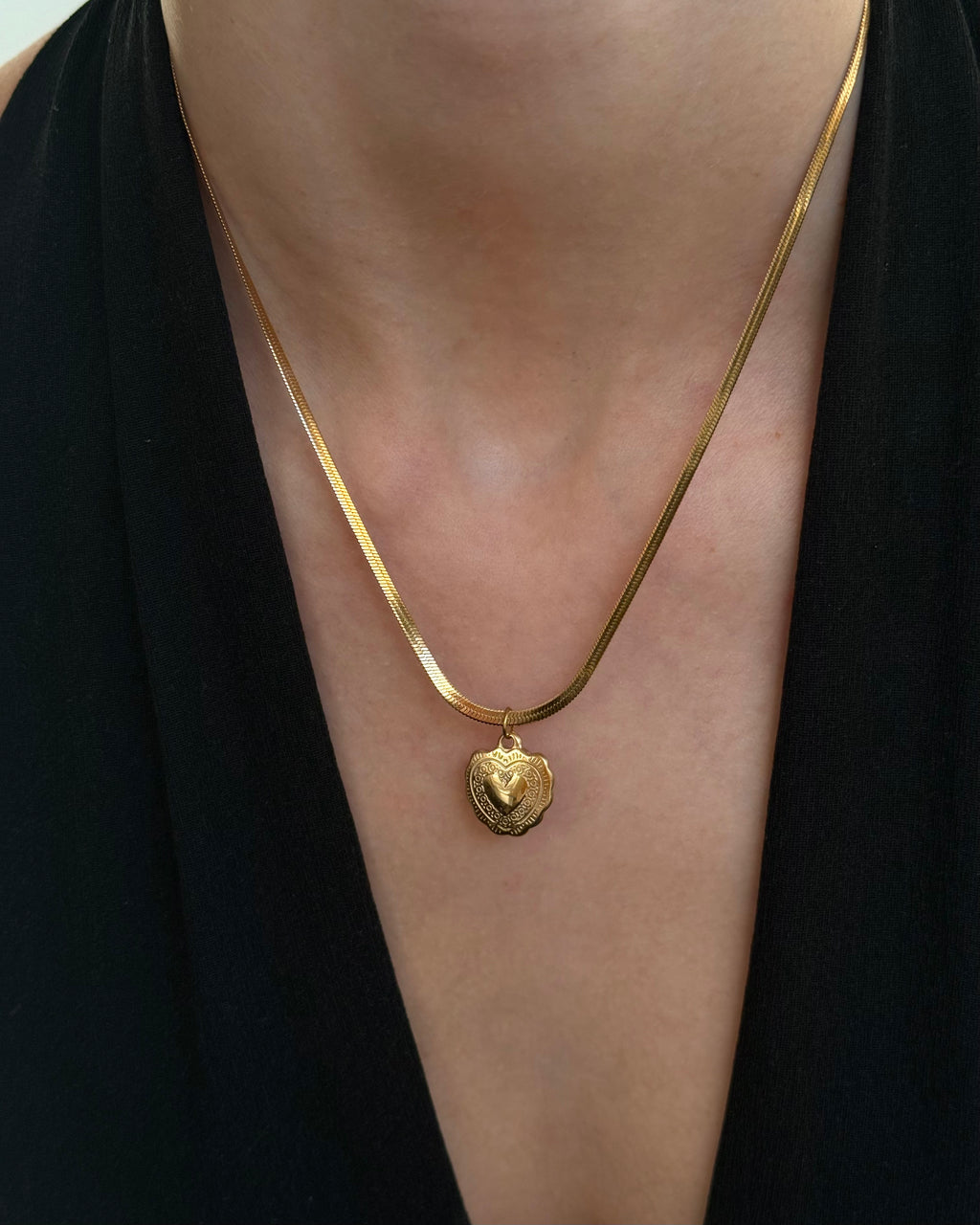 Coin Necklace Gold