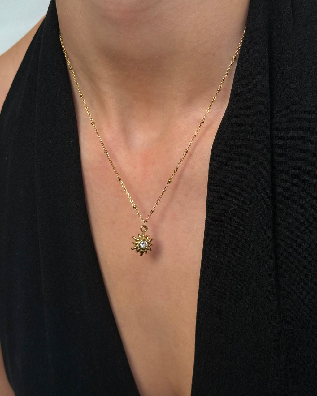 Sun Necklace Gold