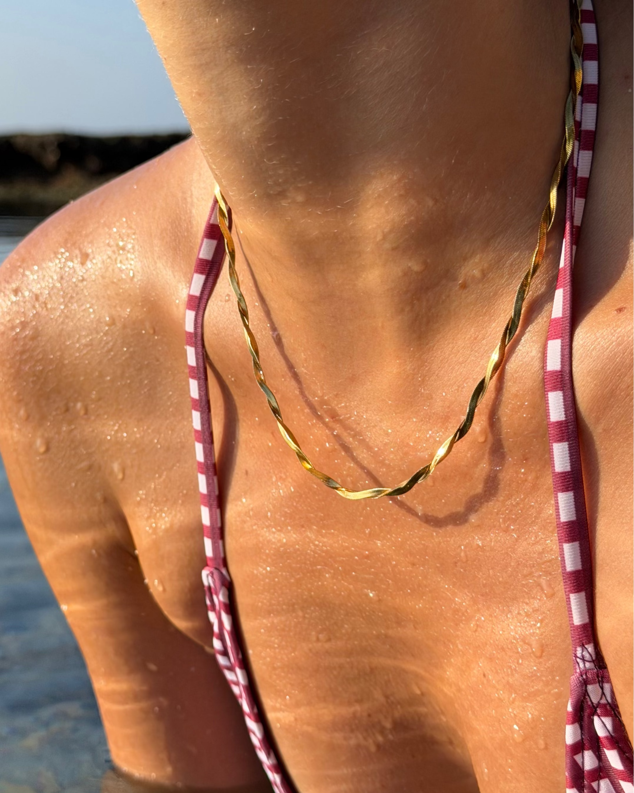 Twisted Bone Chain