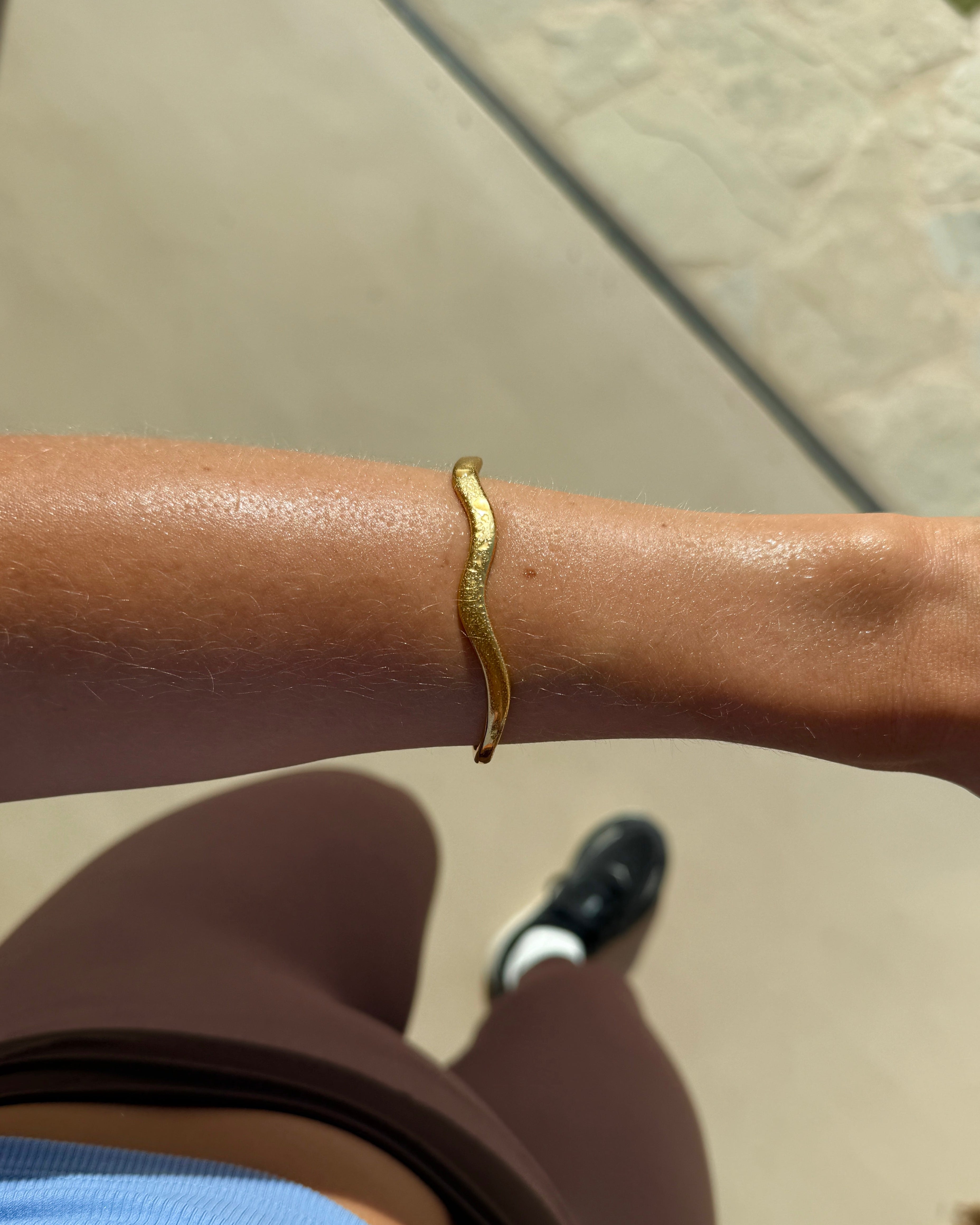 Wavy Bangle