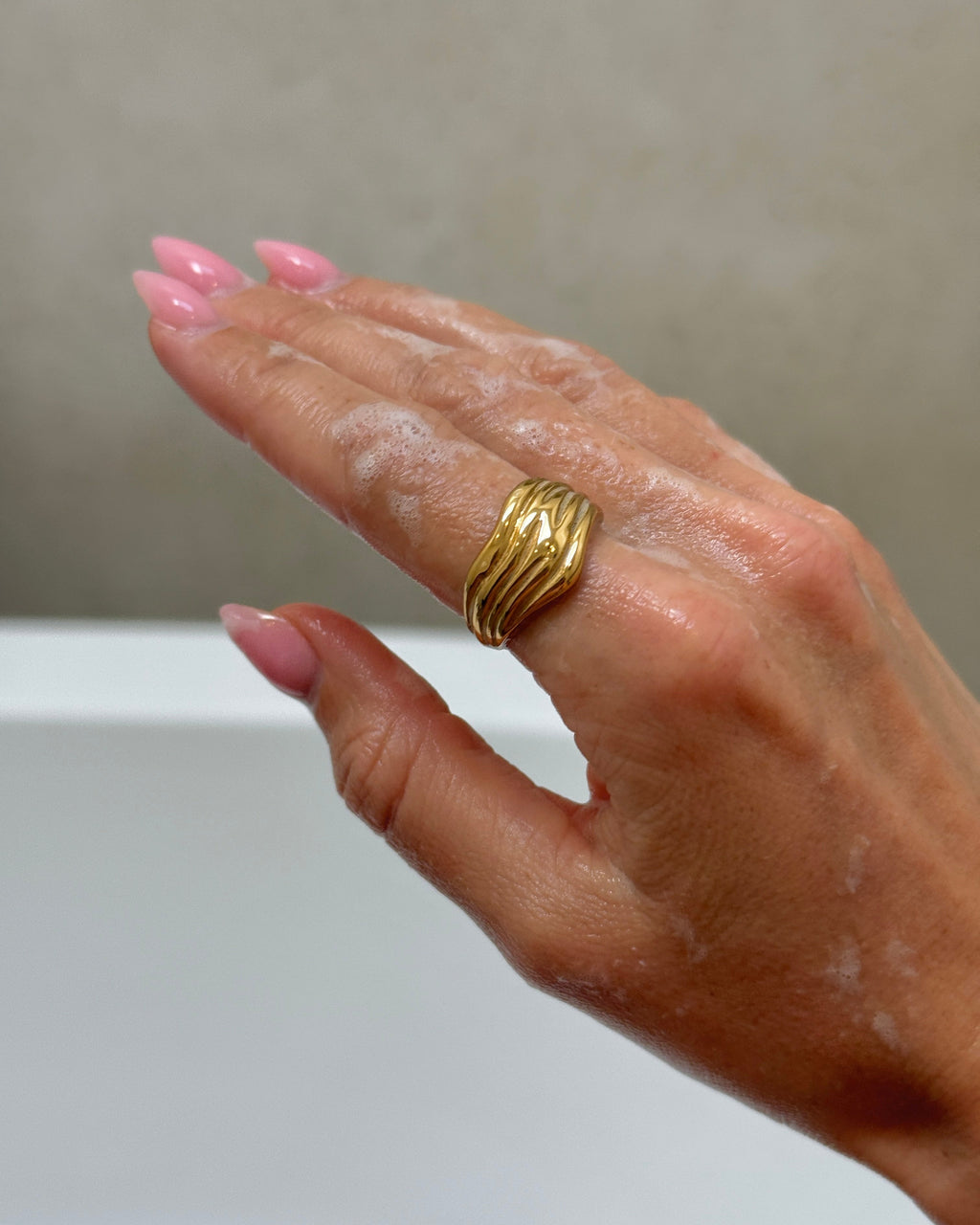 Orbit Ring