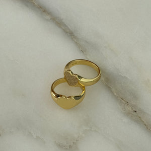 Love Signet Ring Gold