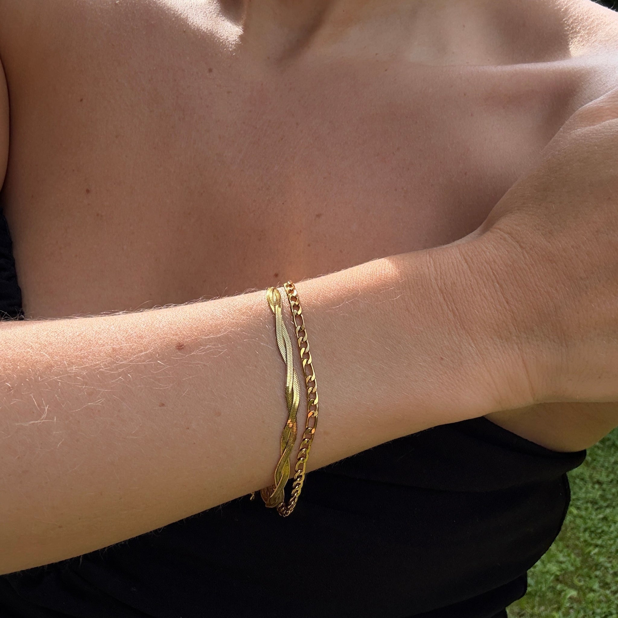 Delicate Bracelet Gold