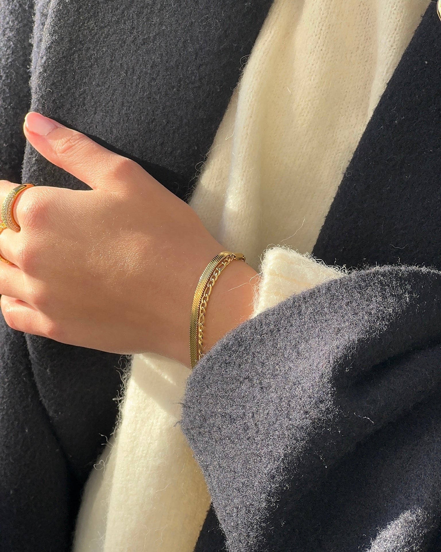 Delicate Bracelet Gold