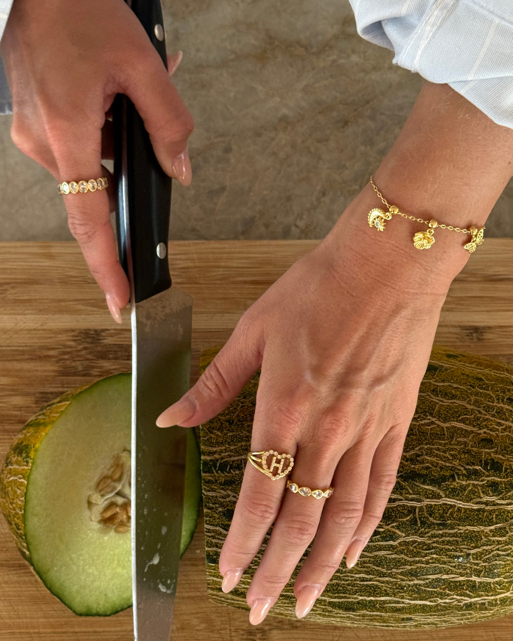Diamond Band Ring Oval Gold