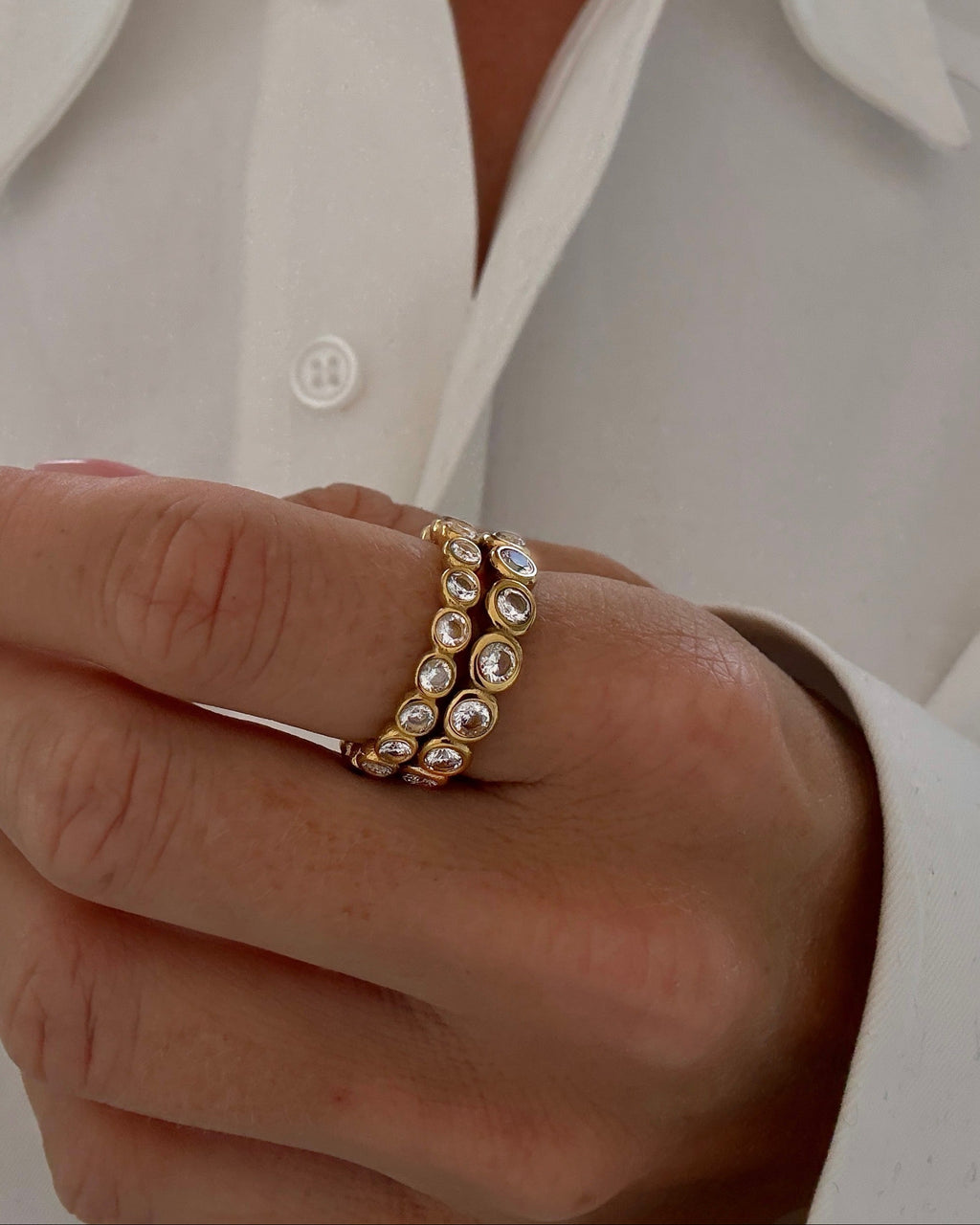 Mini Bezel Ring vannbestandig ring med små steiner