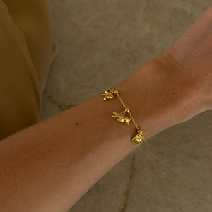Charm Bracelet Gold