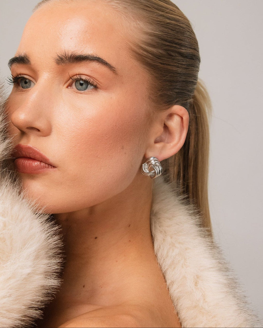 Knot Earrings