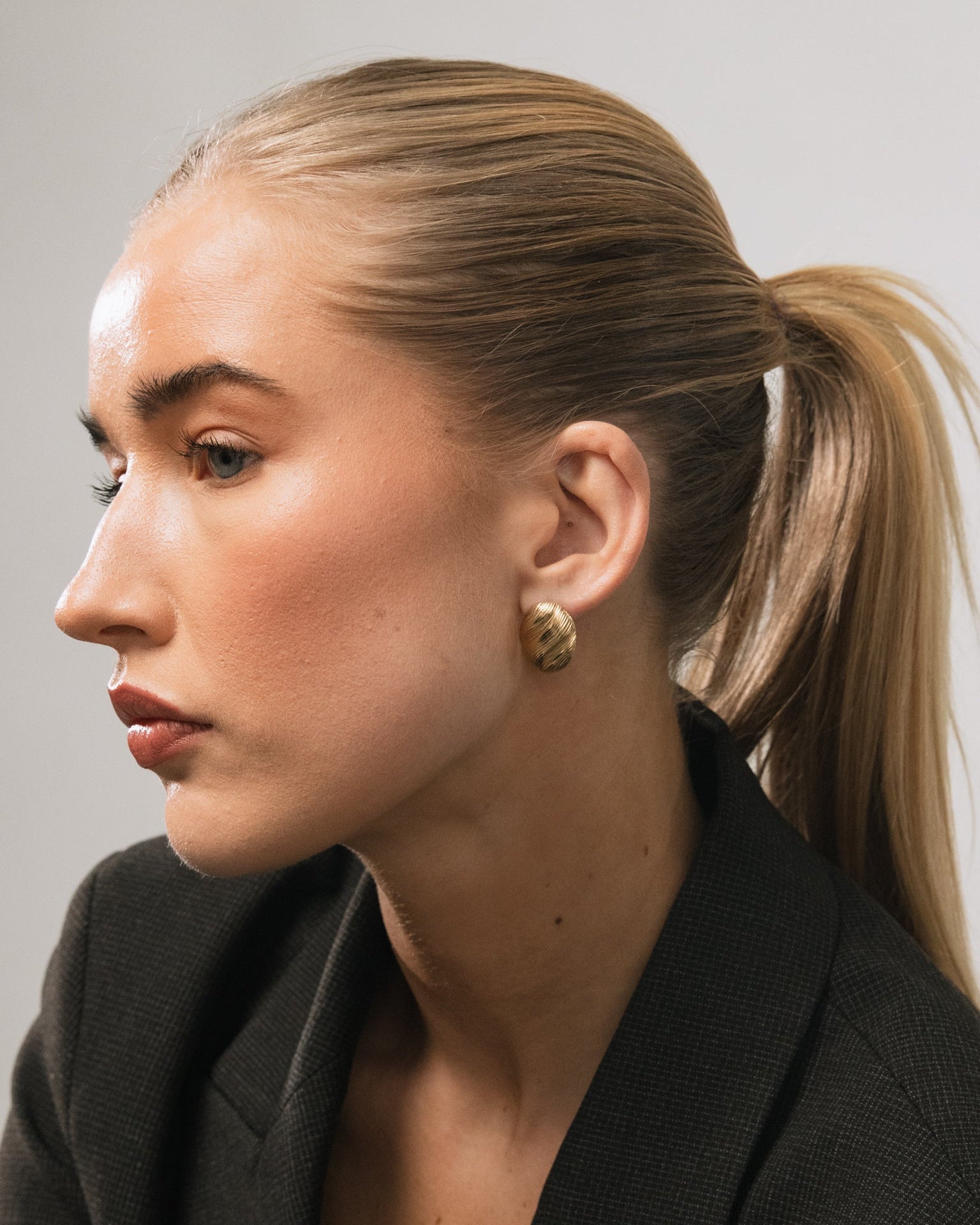 Velvet Earrings Gold