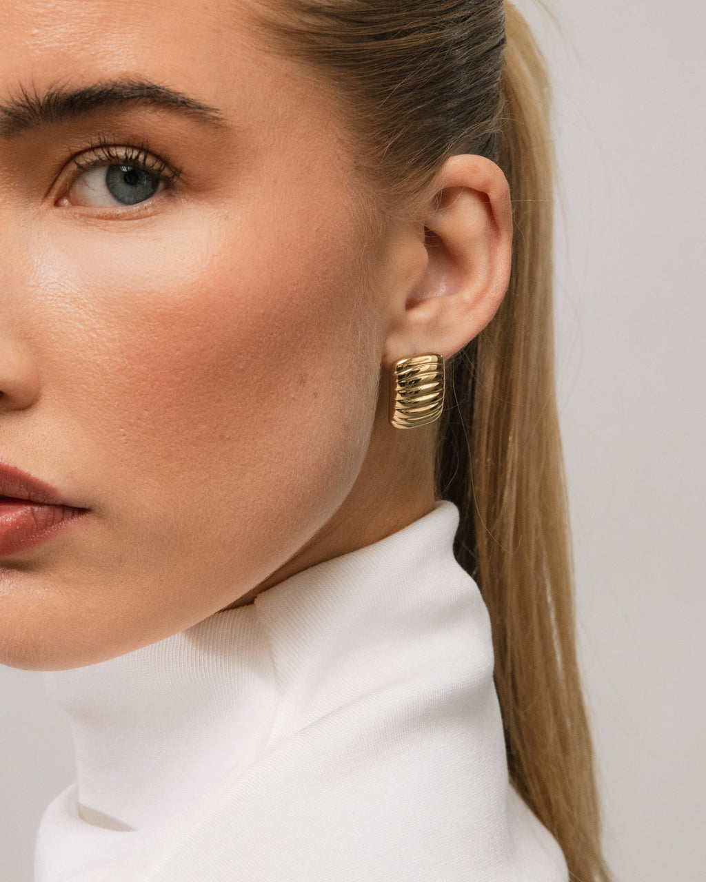 Ripple Earrings Gold