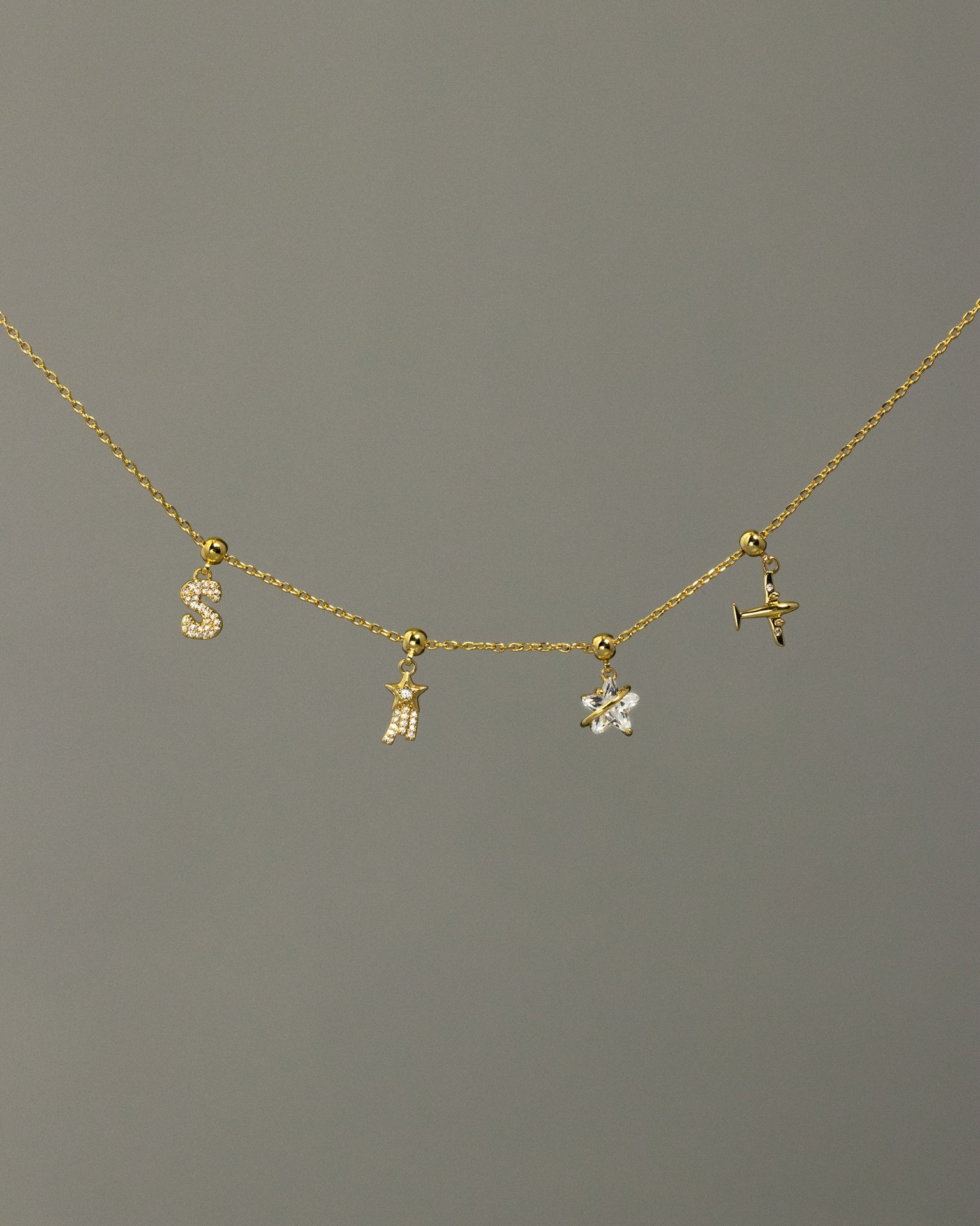 Magic Star Charm Gold