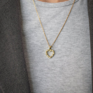 Amour Necklace Gold