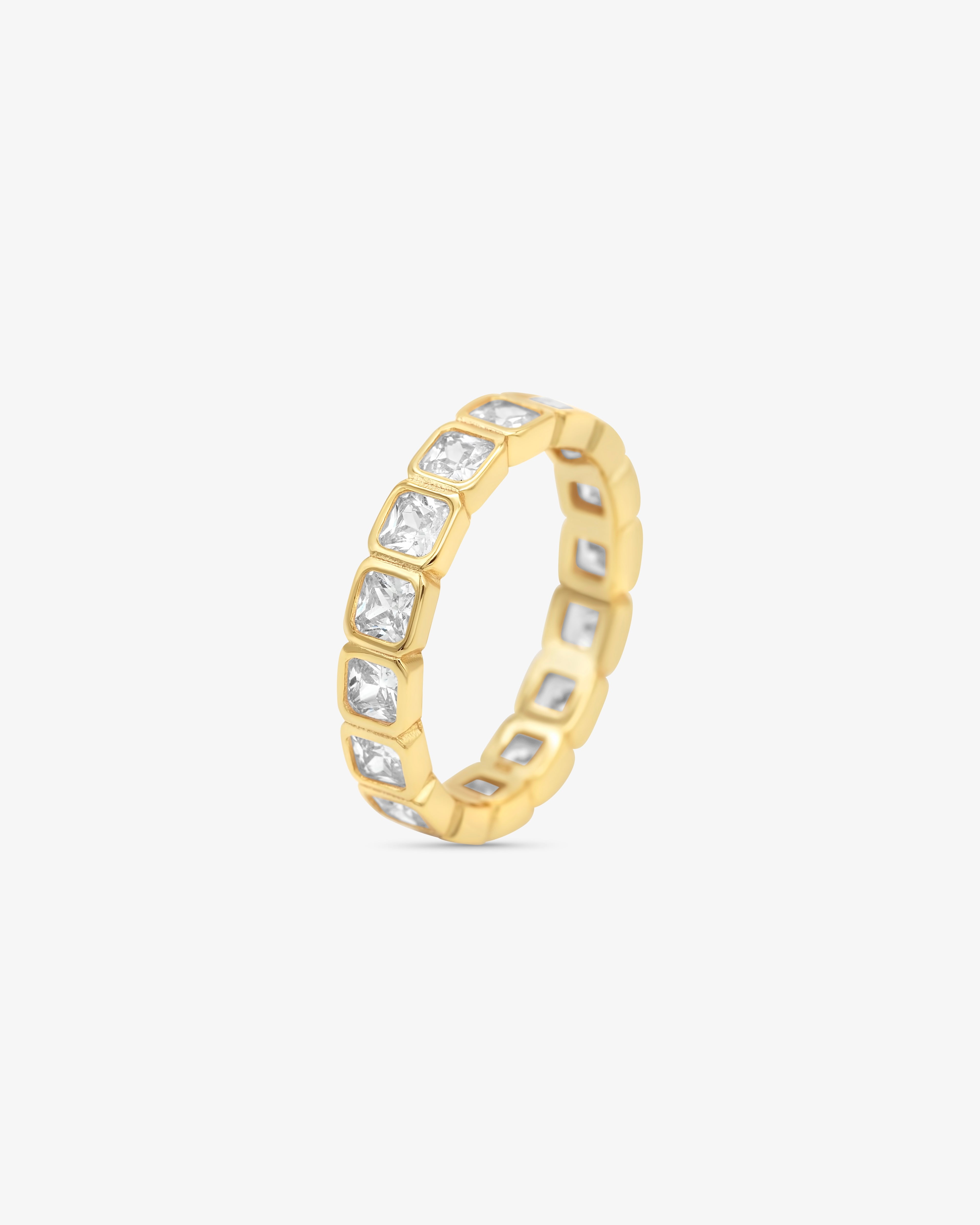 Diamond Band Ring Square Gold