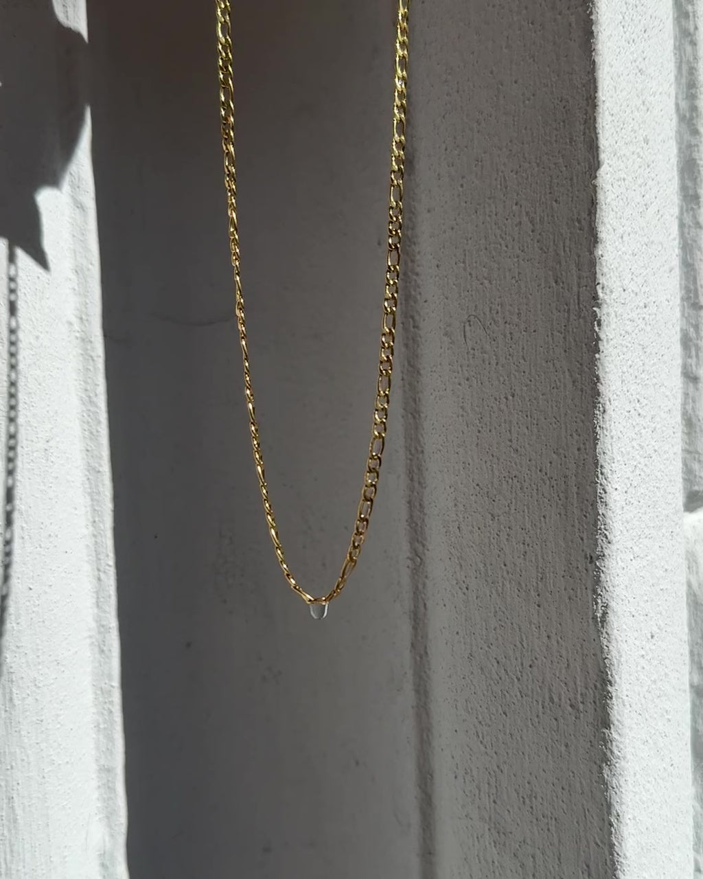 Delicate Chain