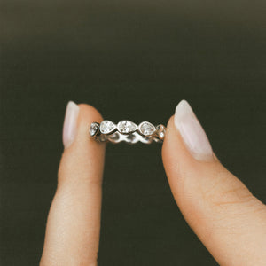 Diamond Band Ring Drop Silver